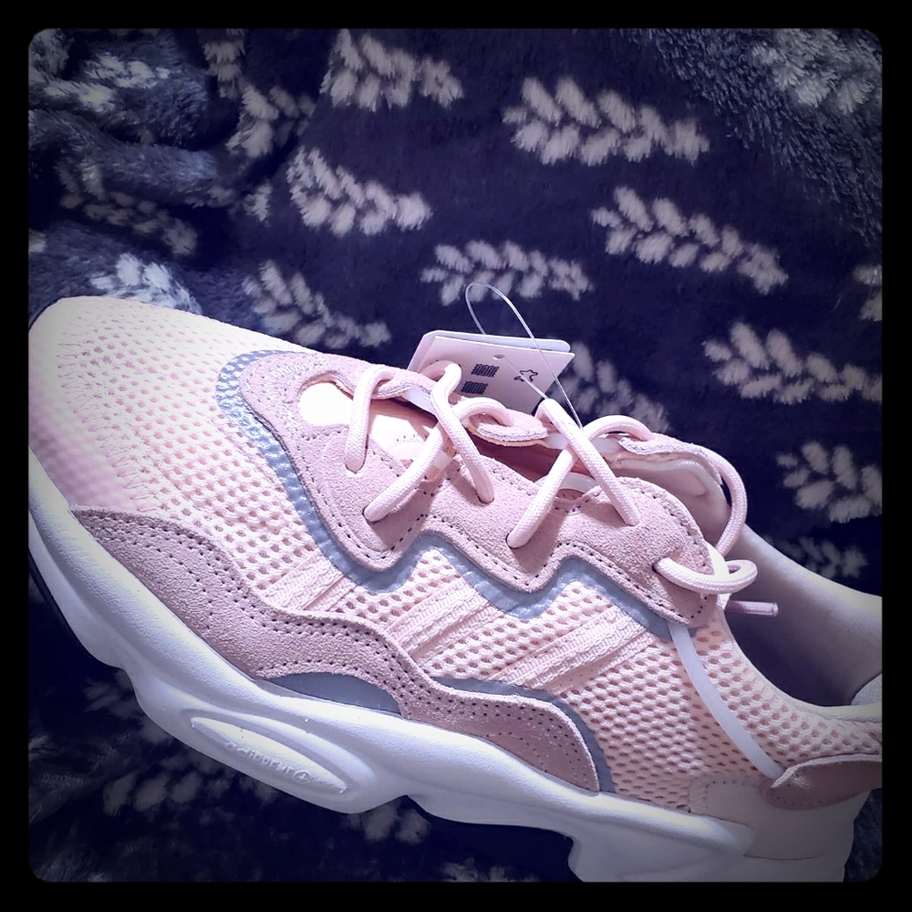 Walking/Running Shoe